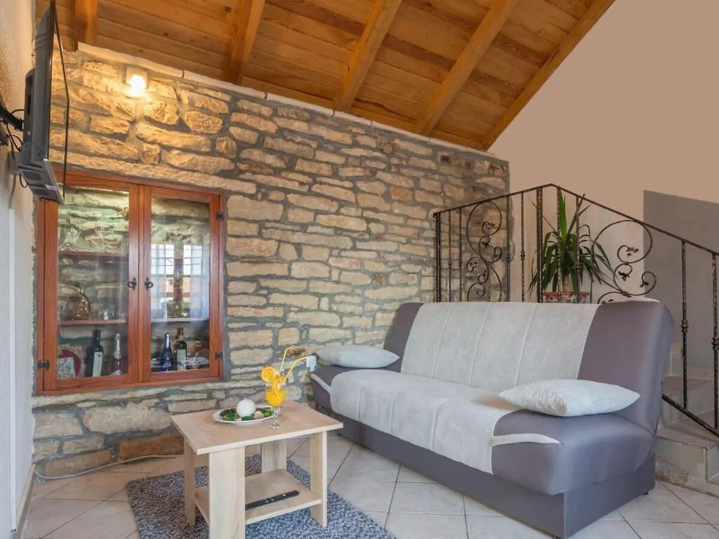 Irena Comfortable Holiday Residence Benkovac Holiday home