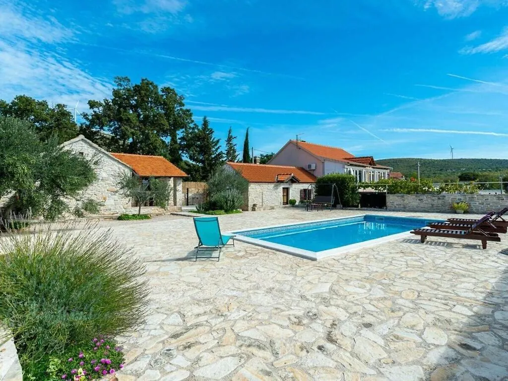 Irena Comfortable Holiday Residence Benkovac