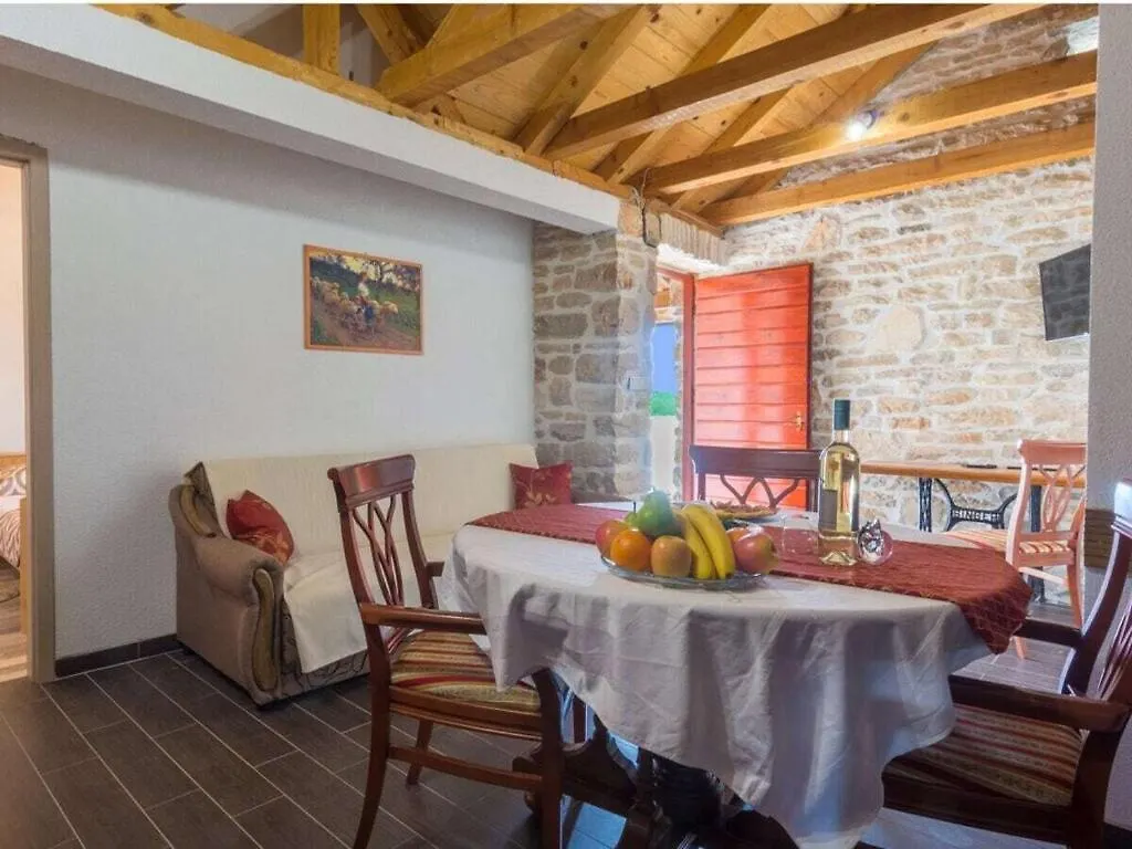 Irena Comfortable Holiday Residence Benkovac