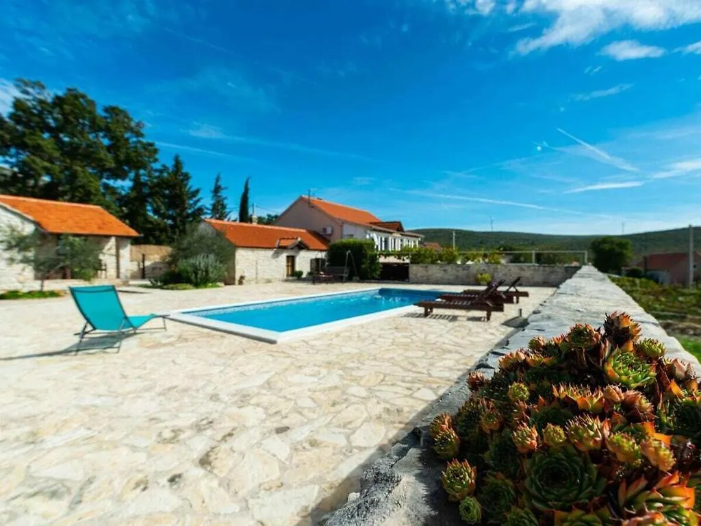 Irena Comfortable Holiday Residence Benkovac Croatia