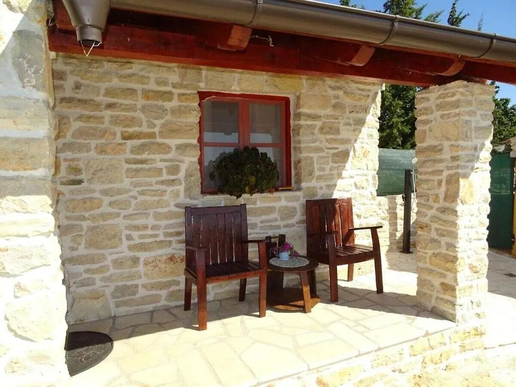 Irena Comfortable Holiday Residence Benkovac Holiday home