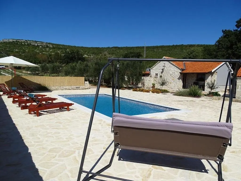 Irena Comfortable Holiday Residence Benkovac